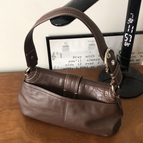 Coach handbag - Picture 2 of 3